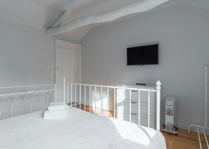 아파트 Heart Of The